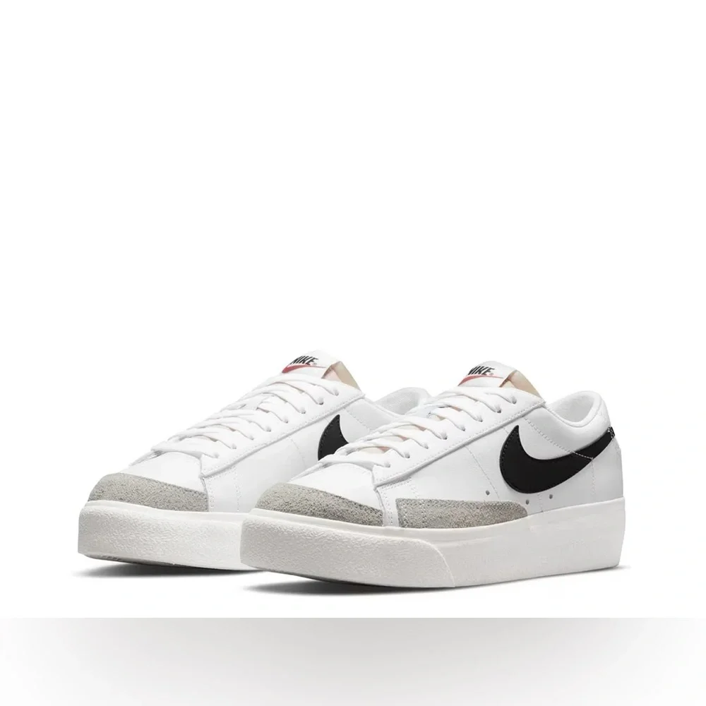 Nike Blazer Platform Sneaker - Picture 3 of 7